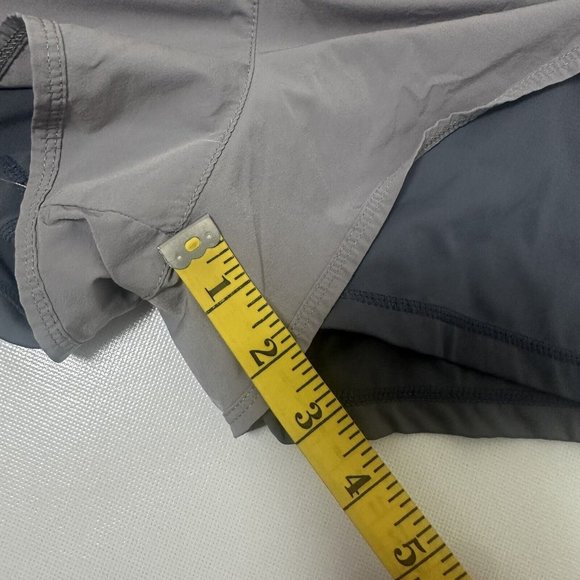 Soothfeel Shorts Womens Medium Gray Running Workout Athletic Biker Yoga Gym - Picture 7 of 8